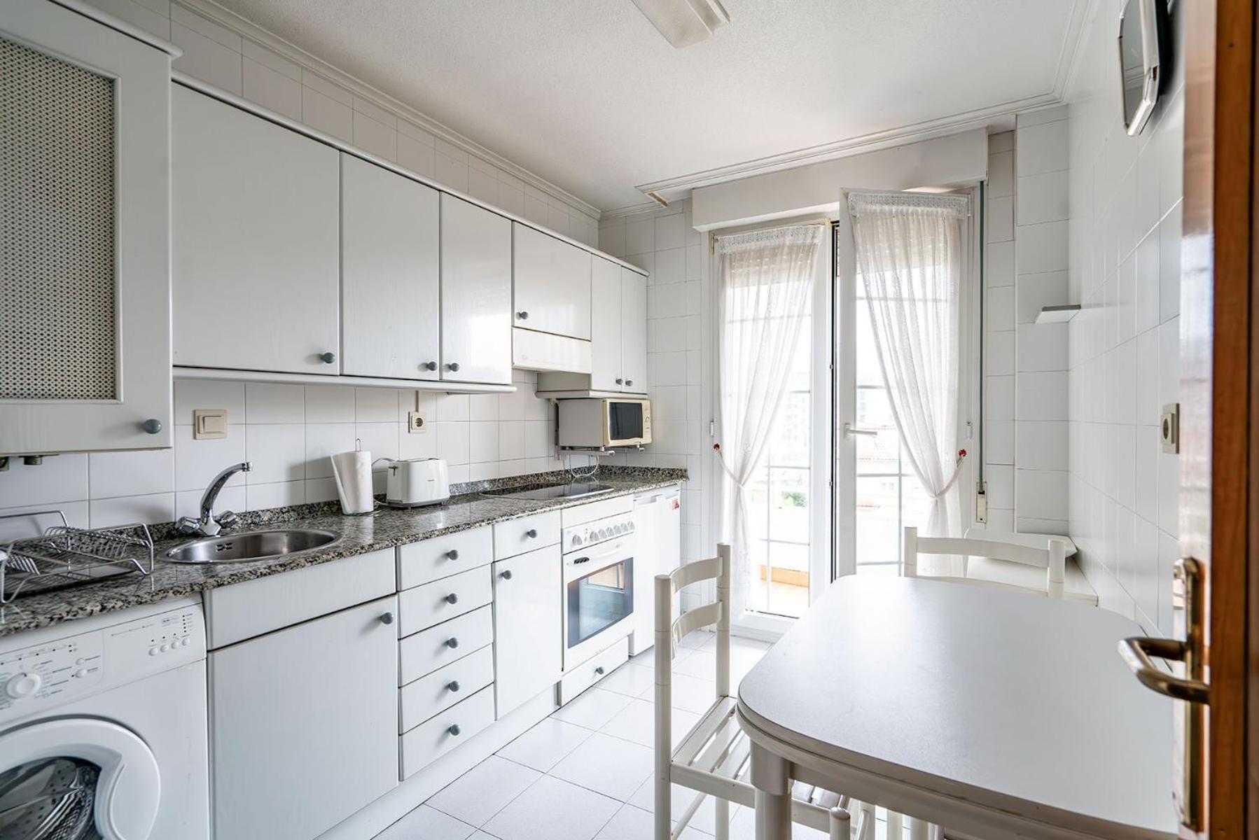 Piso Con Piscina Leilighet Santander Eksteriør bilde