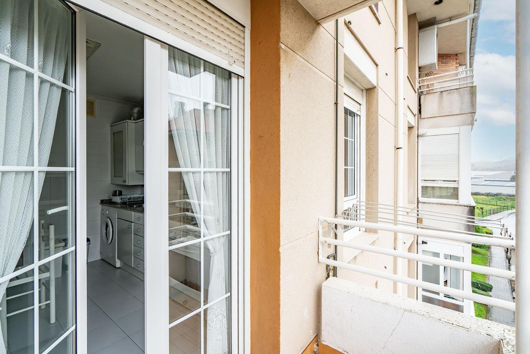 Piso Con Piscina Leilighet Santander Eksteriør bilde