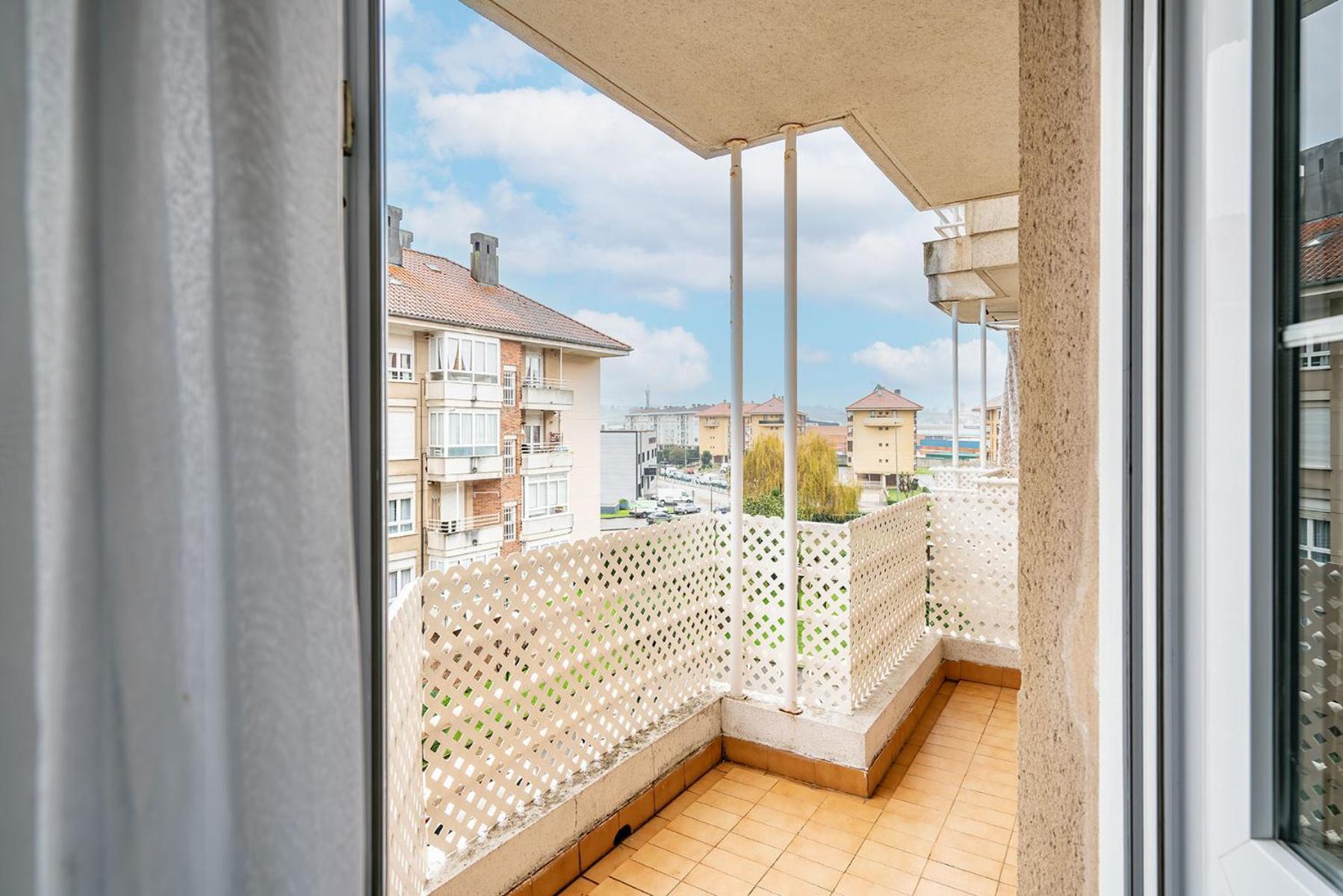 Piso Con Piscina Leilighet Santander Eksteriør bilde