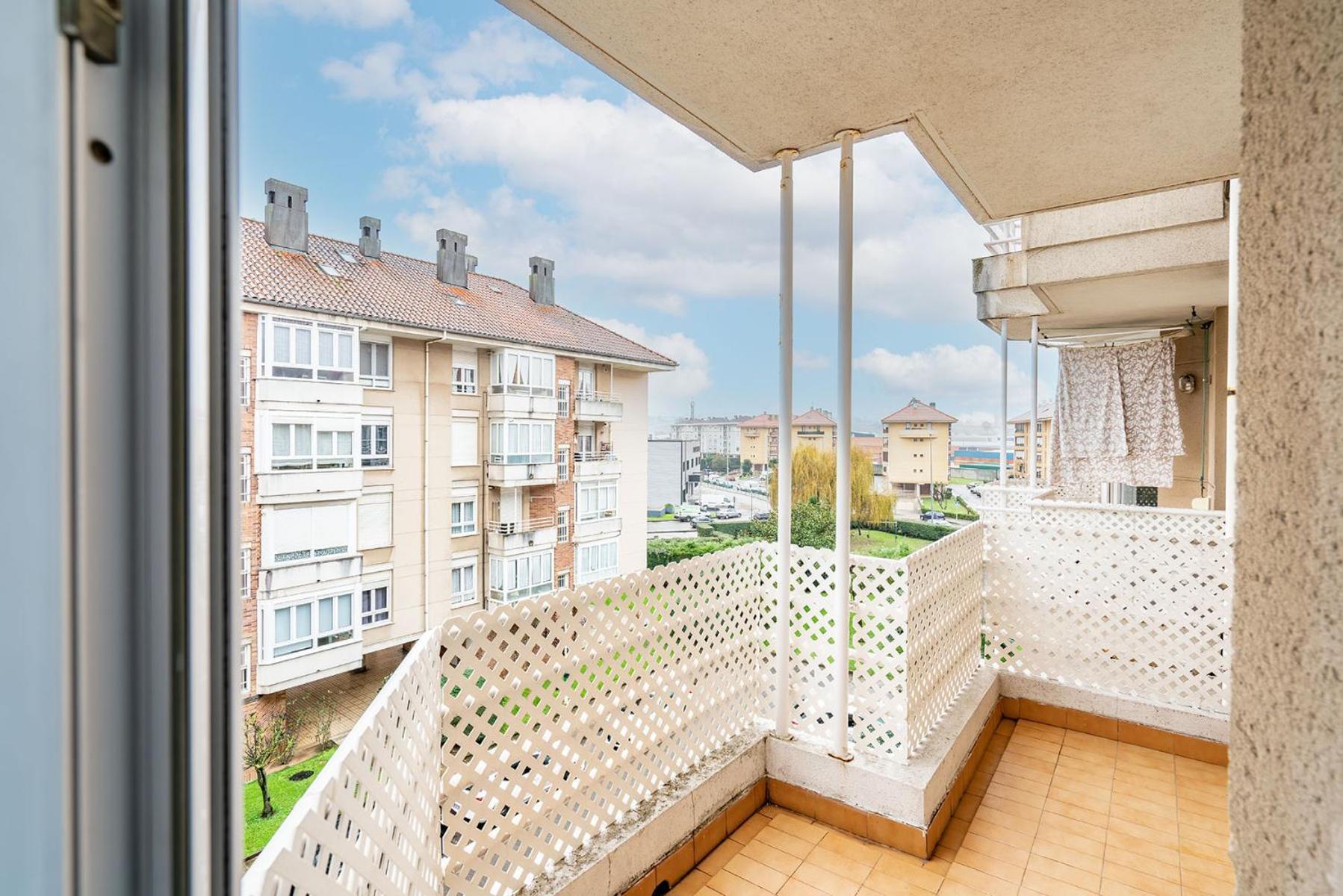 Piso Con Piscina Leilighet Santander Eksteriør bilde