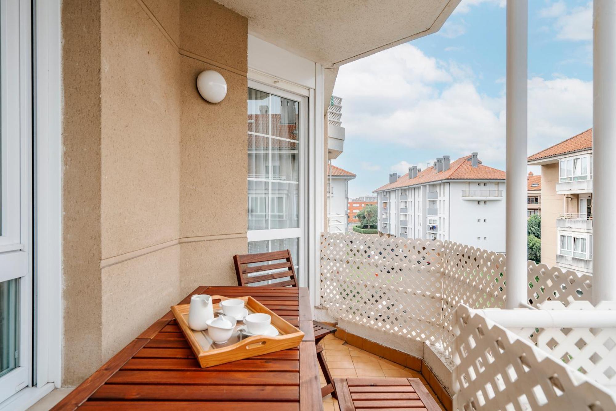 Piso Con Piscina Leilighet Santander Eksteriør bilde